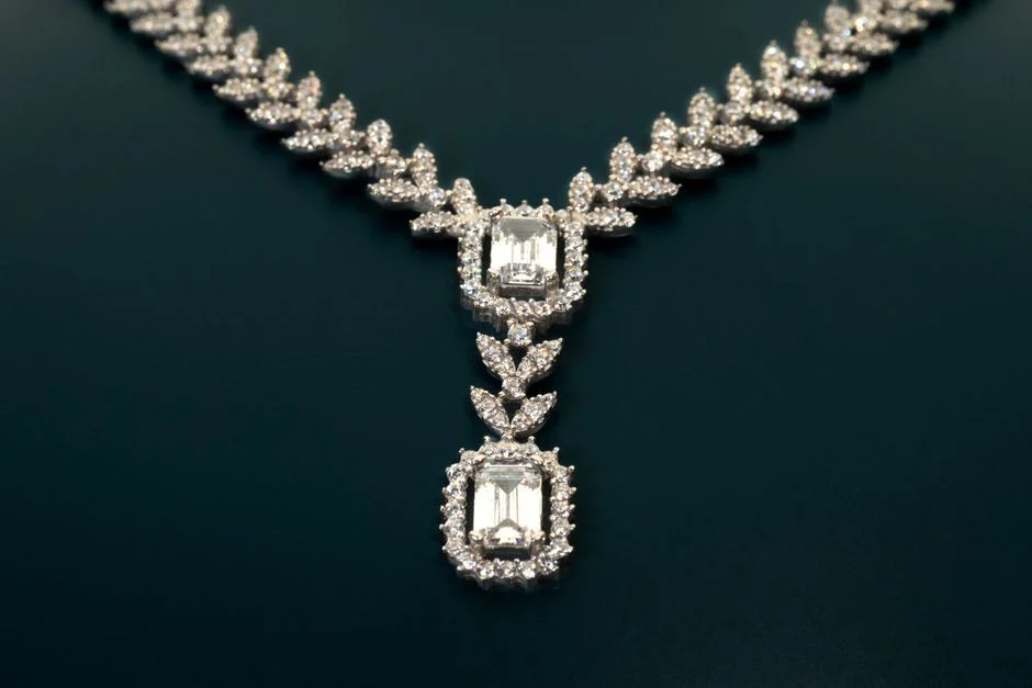 Juwelier Ugur Hanau – Schmuckausstellung in der Brüder-Grimm-Stadt