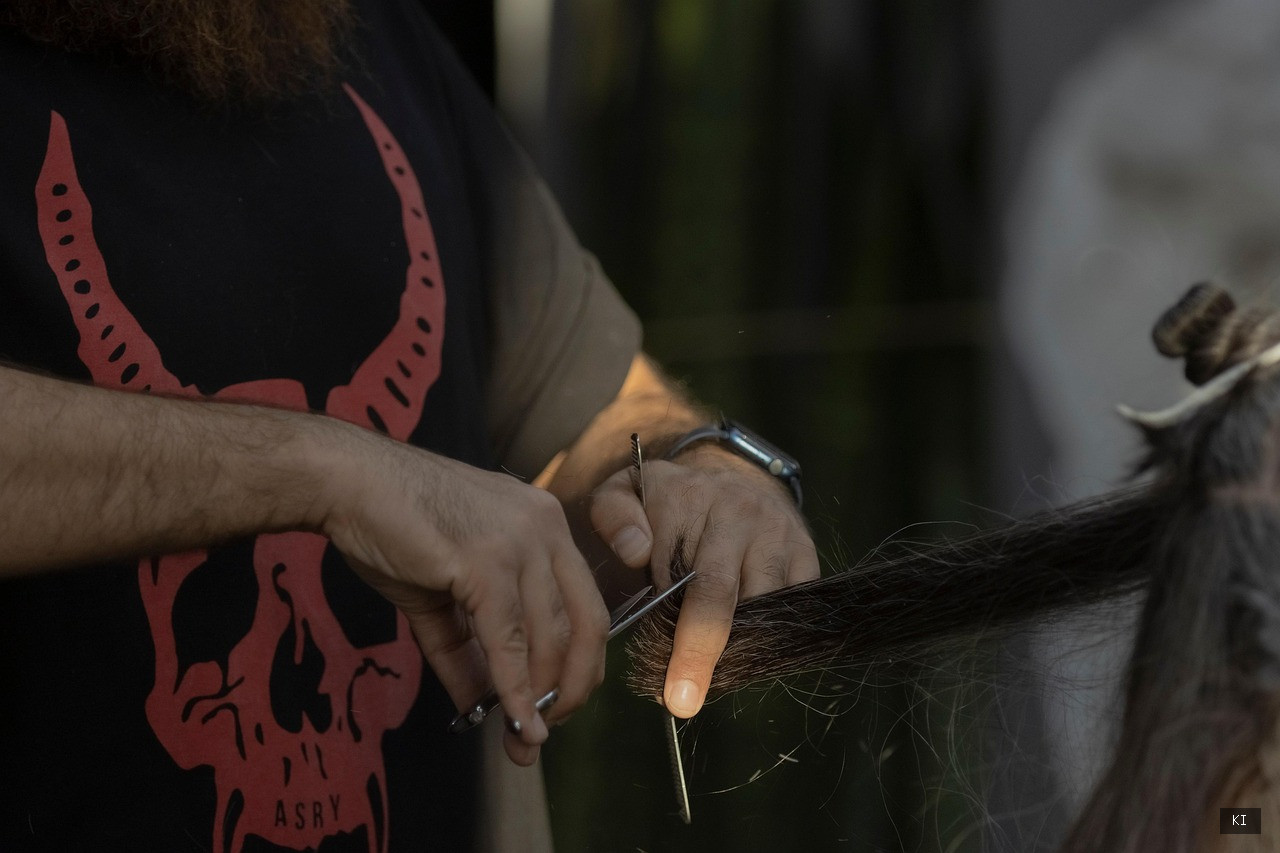 Guter Friseur Hanau: 5 Kriterien für deinen perfekten Schnitt 5 harte Kriterien für einen guten Friseur in Hanau